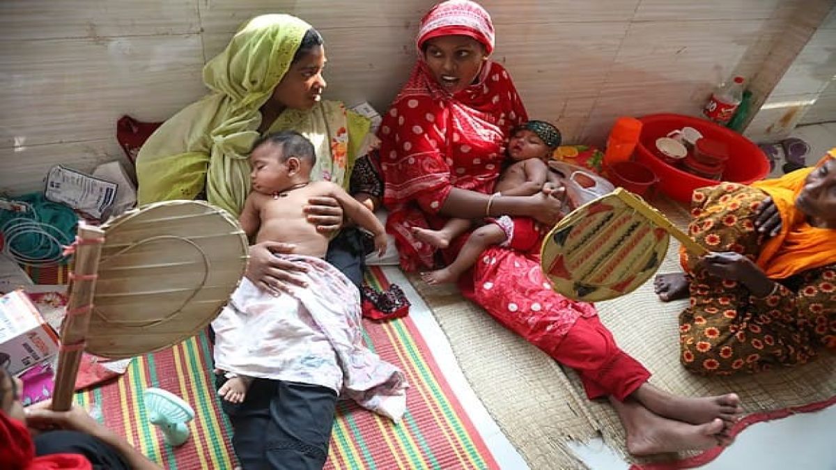 দিনাজপুরে লোডশেডিংয়ে জনজীবন অতিষ্ঠ