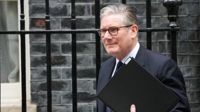 স্টারমারকে টিকিয়ে রাখতে মরিয়া লেবার এমপিরা