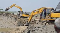 চাটমোহরে অবৈধভাবে ফসলি  জমিতে মাটিকাটার অভিযোগ