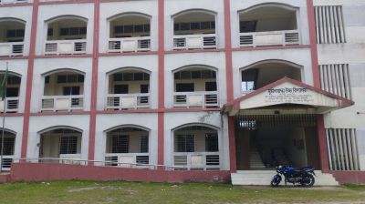 ১১ বছর অনুপস্থিত দুই শিক্ষিকা  হাজিরা খাতায় নিয়মিত স্বাক্ষর!