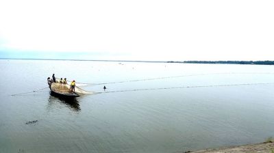 এক মাস হাওরেও মাছ ধরা নিষিদ্ধ