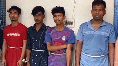 স্বামীর কাছ থেকে স্ত্রীকে ছিনিয়ে দলবদ্ধ ধর্ষণ, গ্রেপ্তার ৪