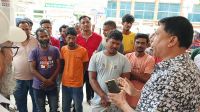 দিনাজপুর অটোচালকদের নিয়ে ভিন্নধর্মী সচেতনতা