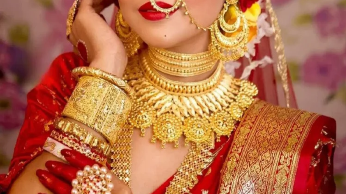 সোনার দাম আবারও বাড়াল