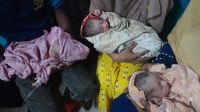 নাটোরে তিন পুত্রসন্তানের জন্ম, চিন্তায় দিনমজুর বাবা