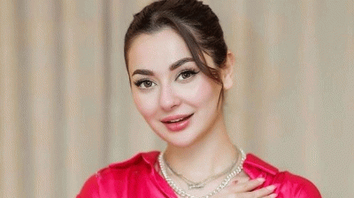 ফোর্বসের তালিকায় অভিনেত্রী হানিয়া আমির