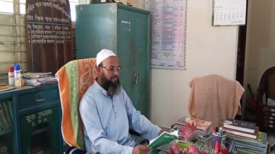 কুড়িগ্রামে শ্রেষ্ঠ প্রাথমিক প্রধান শিক্ষক আতাউর রহমান