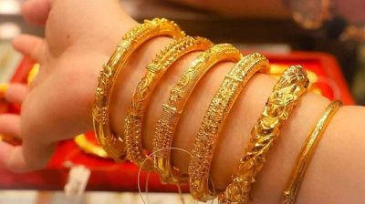 সোনার দাম ভরিতে কমলো ৫৪৮২ টাকা