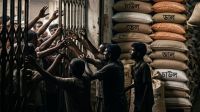 বাজারে কৃত্রিম সংকট তৈরি করার পাপ ও তার শাস্তি