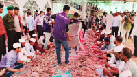 শাহজালালের মাজারে দানবাক্সের টাকা গণনা চলছে