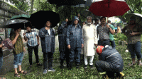 টানা ভারী বর্ষণে জলাবদ্ধতা নিরসনে ভোর থেকেই মাঠে ডিএসসিসি