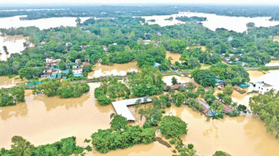 অর্থনৈতিক সংকটের ওপর বন্যার নতুন আঘাত