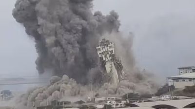 ইরানে টানা সপ্তম রাতে যুক্তরাষ্ট্রের হামলা