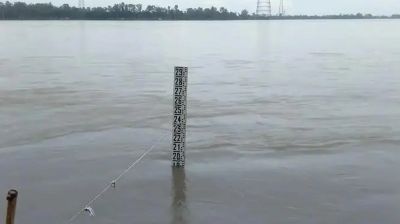 নীলফামারীতে তিস্তার পানি বিপৎসীমা ছুঁই ছুঁই