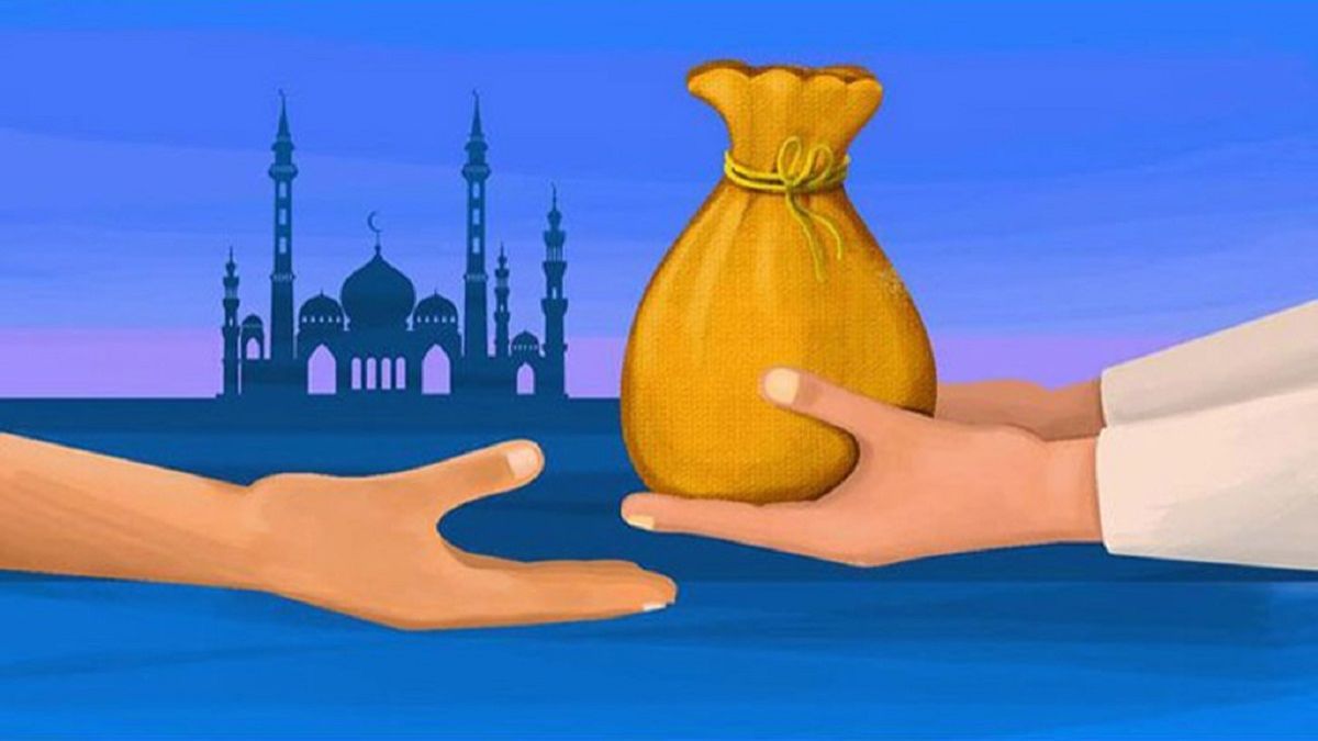 সদকা যেভাবে জান্নাতে যাওয়ার পথ সুগম করে