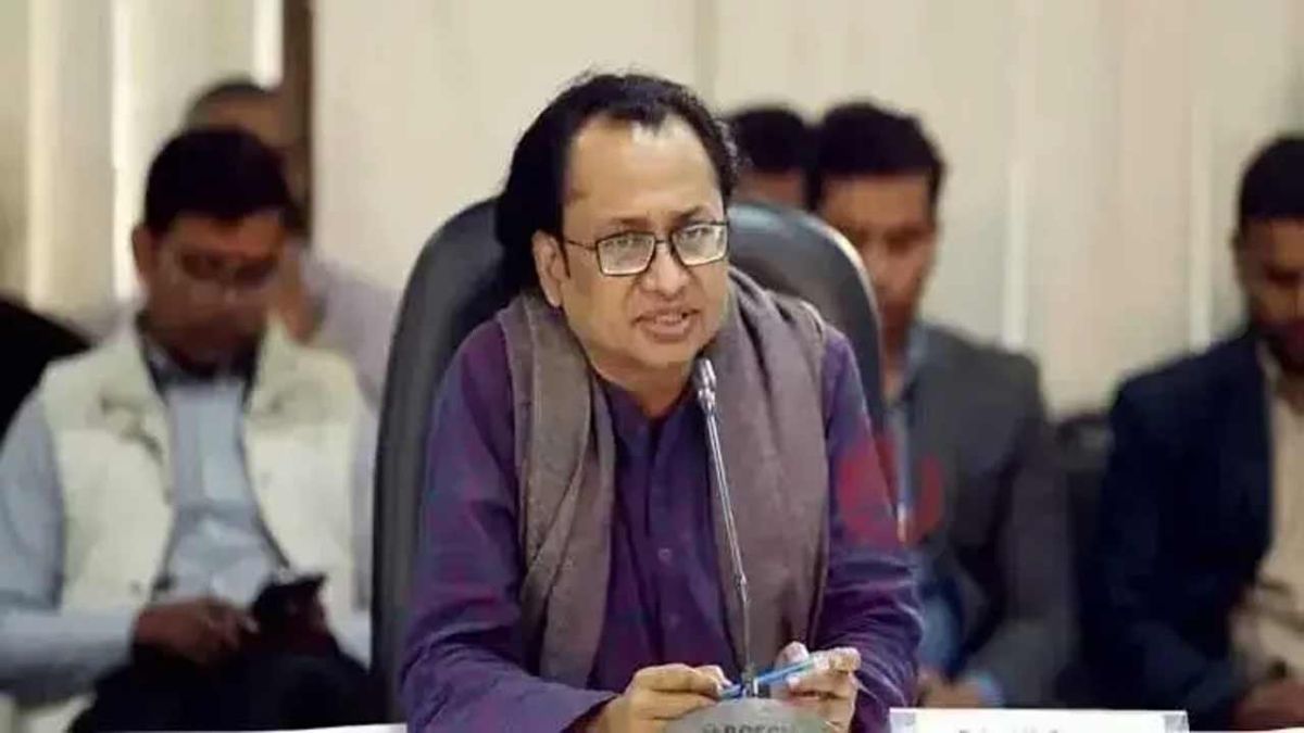 ‎গণমাধ্যমে শেখ হাসিনার বক্তব্য প্রচার করলে ব্যবস্থা নেবে সরকার: তথ্য ‎উপদেষ্টা