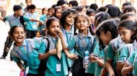 প্রাথমিকের শিক্ষার্থীদের বিনামূল্যে ইউনিফর্ম বিতরণ শুরু ১৬ আগস্ট