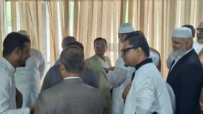 ১১ দলীয় জোটের রাষ্ট্রপতি প্রার্থীর মনোনয়নপত্র দাখিল