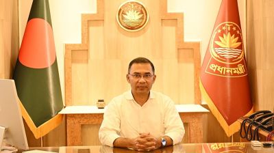 অর্থনীতির চাকা সচল করতে প্রধানমন্ত্রীর উদ্যোগ, বাস্তবে কেন ধীরগতি