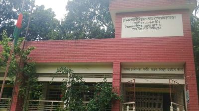 শ্রীপুরে ৮৪ প্রাথমিক বিদ্যালয়ের   ৪৬টিতেই নেই প্রধান শিক্ষক