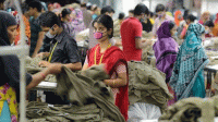 গ্যাসের তীব্র সংকটে ধুঁকছে শিল্পকারখানা