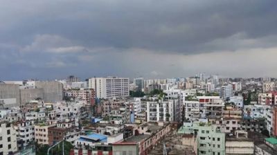 ঢাকার আকাশ মেঘলা, বজ্রসহ বৃষ্টির সম্ভাবনা