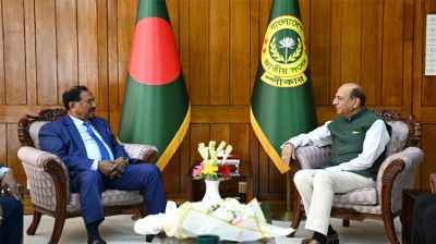 স্পিকারের সঙ্গে ভারতীয় হাইকমিশনারের সাক্ষাৎ