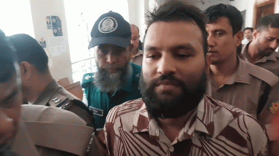 প্রধানমন্ত্রীর নিরাপত্তা বেষ্টনীতে ঢুকার চেষ্টা, যুবক রিমান্ডে