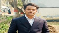 সড়ক দুর্ঘটনায় আটকে গেছে   তাজিমের জীবন