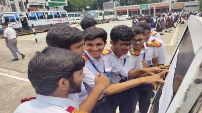 ‎এসএসসির খাতা পুনর্মূল্যায়নে ফেল থেকে পাস ৪৫৮৫ শিক্ষার্থী