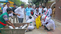 ধানমন্ডি এলাকা পরিদর্শন প্রতিমন্ত্রী ও ডিএসসিসি প্রশাসকের