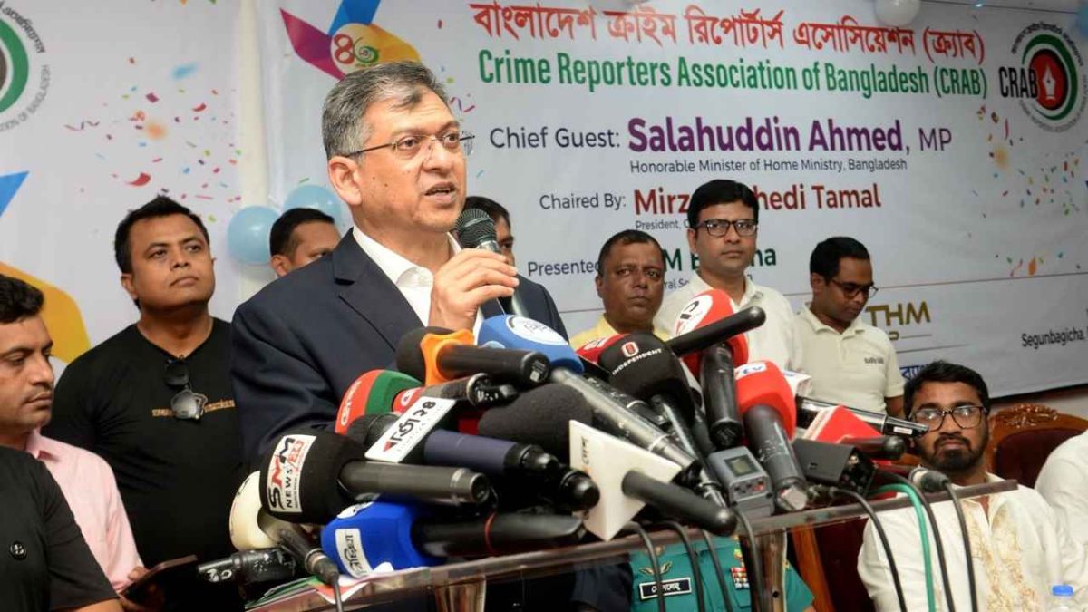 জেলা পর্যায়েও সাইবার ইউনিট গঠন করবে সরকার: স্বরাষ্ট্রমন্ত্রী
