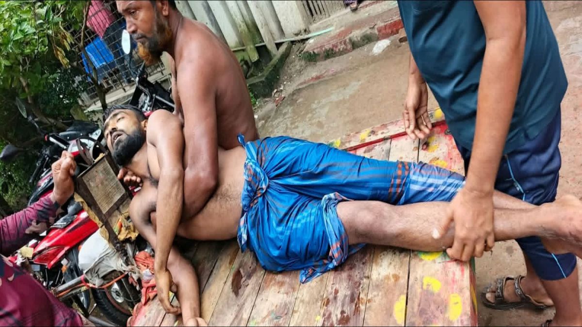 কুষ্টিয়ায় বজ্রপাতে নিহত ২, আহত ৩