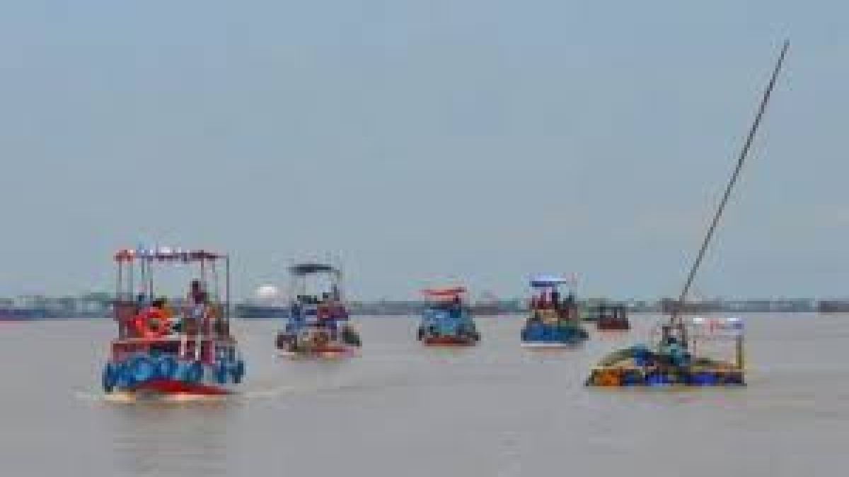 সুন্দরবনে জলবায়ুর কষাঘাত   বিপন্ন উপকূলের জীবন