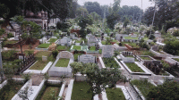 ঢাকার কবরস্থানে সংকট বহুমুখী, শেষ ঠিকানা ঘিরে বাড়ছে অর্থের চাপ