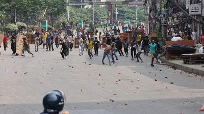 মিরপুরে হকার উচ্ছেদ অভিযানে সংঘর্ষ