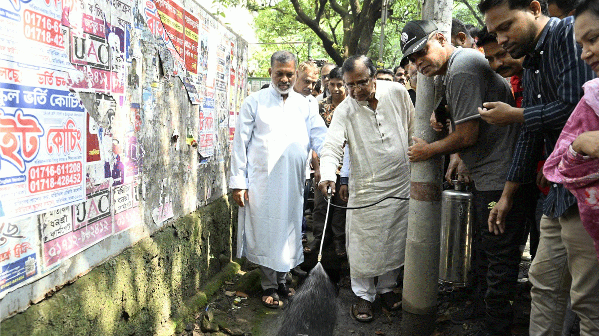 ডেঙ্গু রোধে নাগরিকদের সম্পৃক্ত করার আহ্বান ডিএসসিসি প্রশাসকের